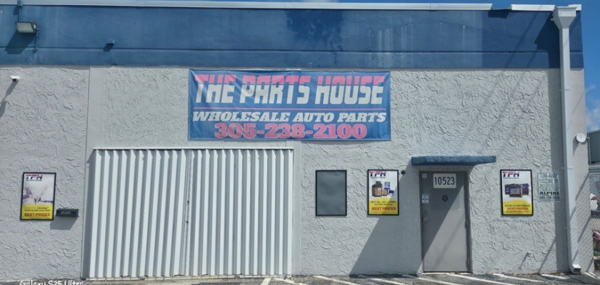 2051 - Escaparate de Cutler Bay