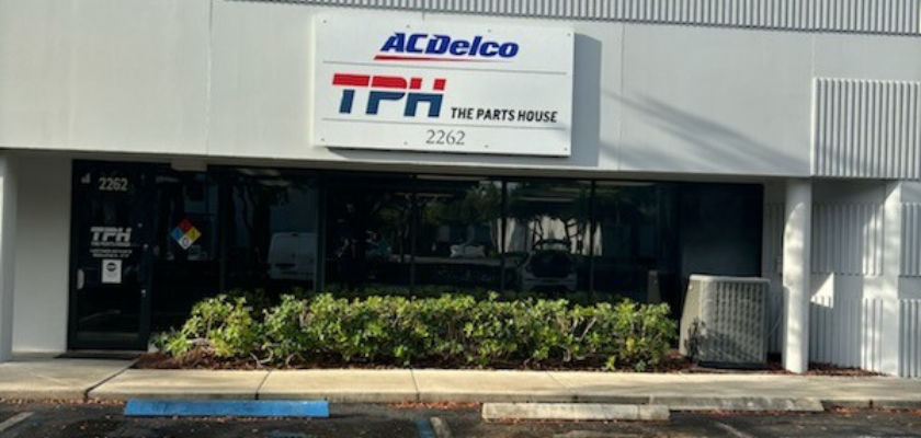 2103 - Escaparate de Pompano