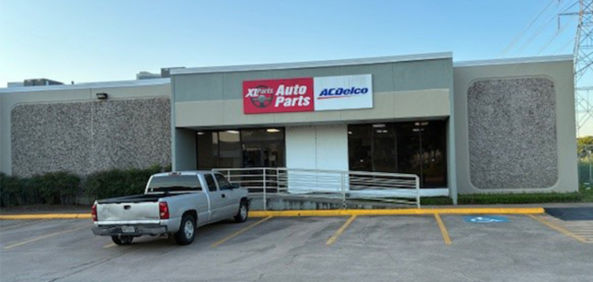 0052 - Local comercial en Commerce Park